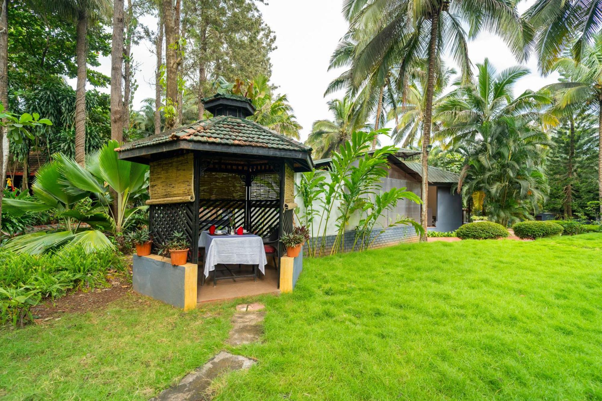 Parampara Resort & Spa, Coorg Kushālnagar 外观 照片