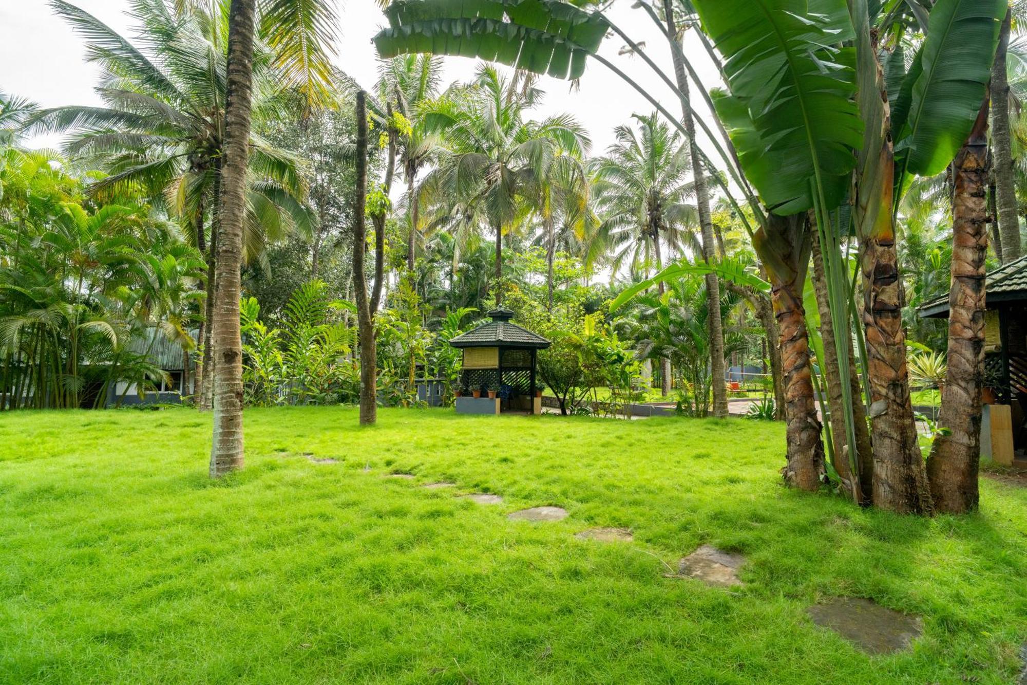 Parampara Resort & Spa, Coorg Kushālnagar 外观 照片